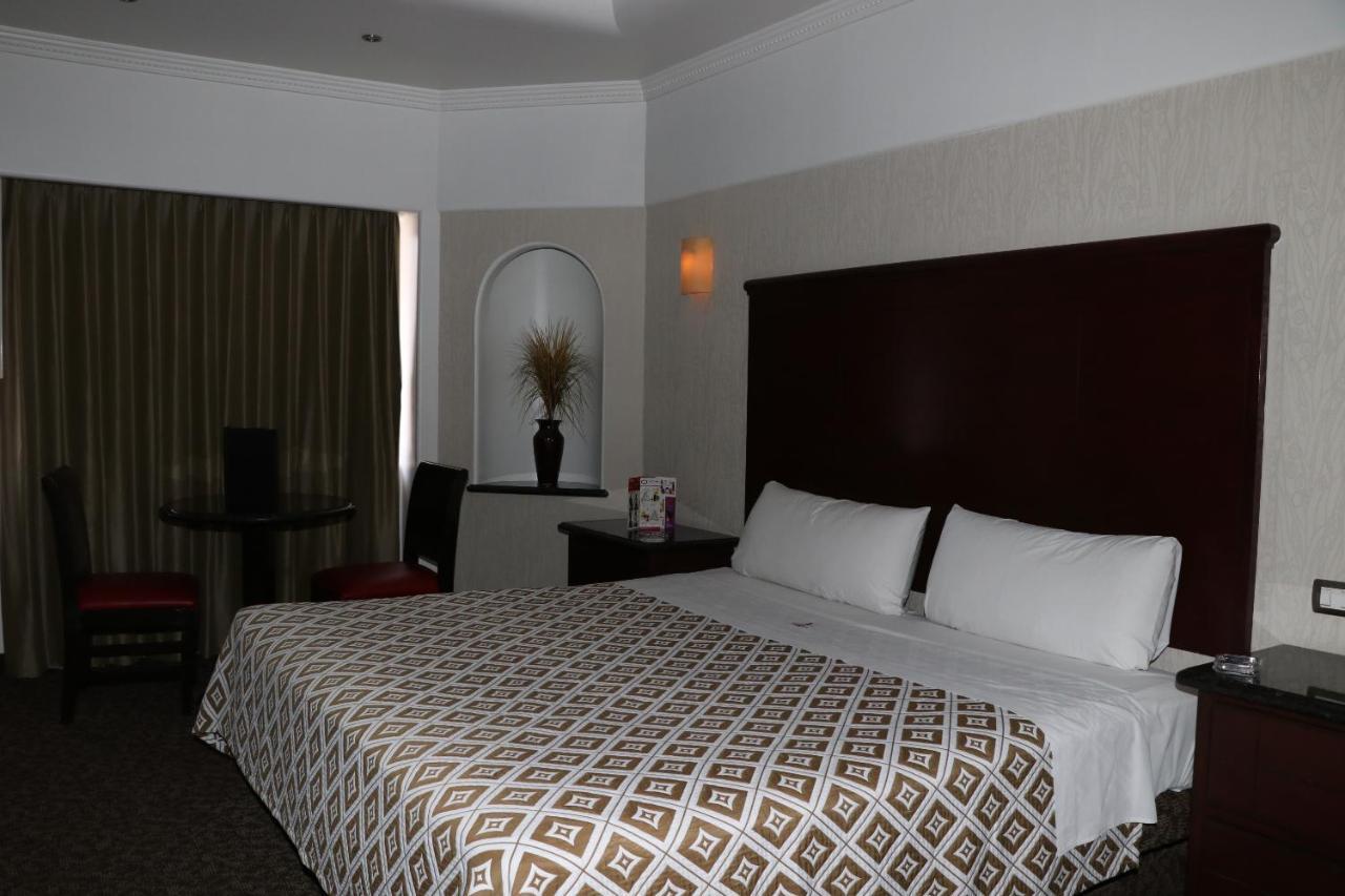 Motel Marina Marbella Тіхуана Екстер'єр фото